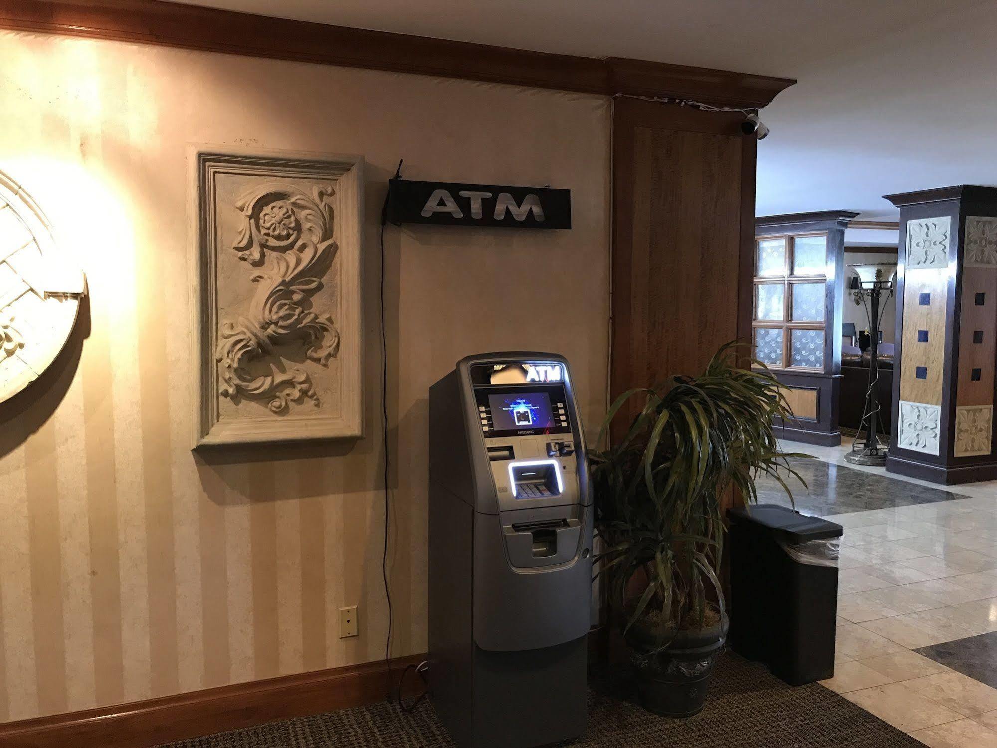 Gateway Hotel Dallas Park Central 외부 사진