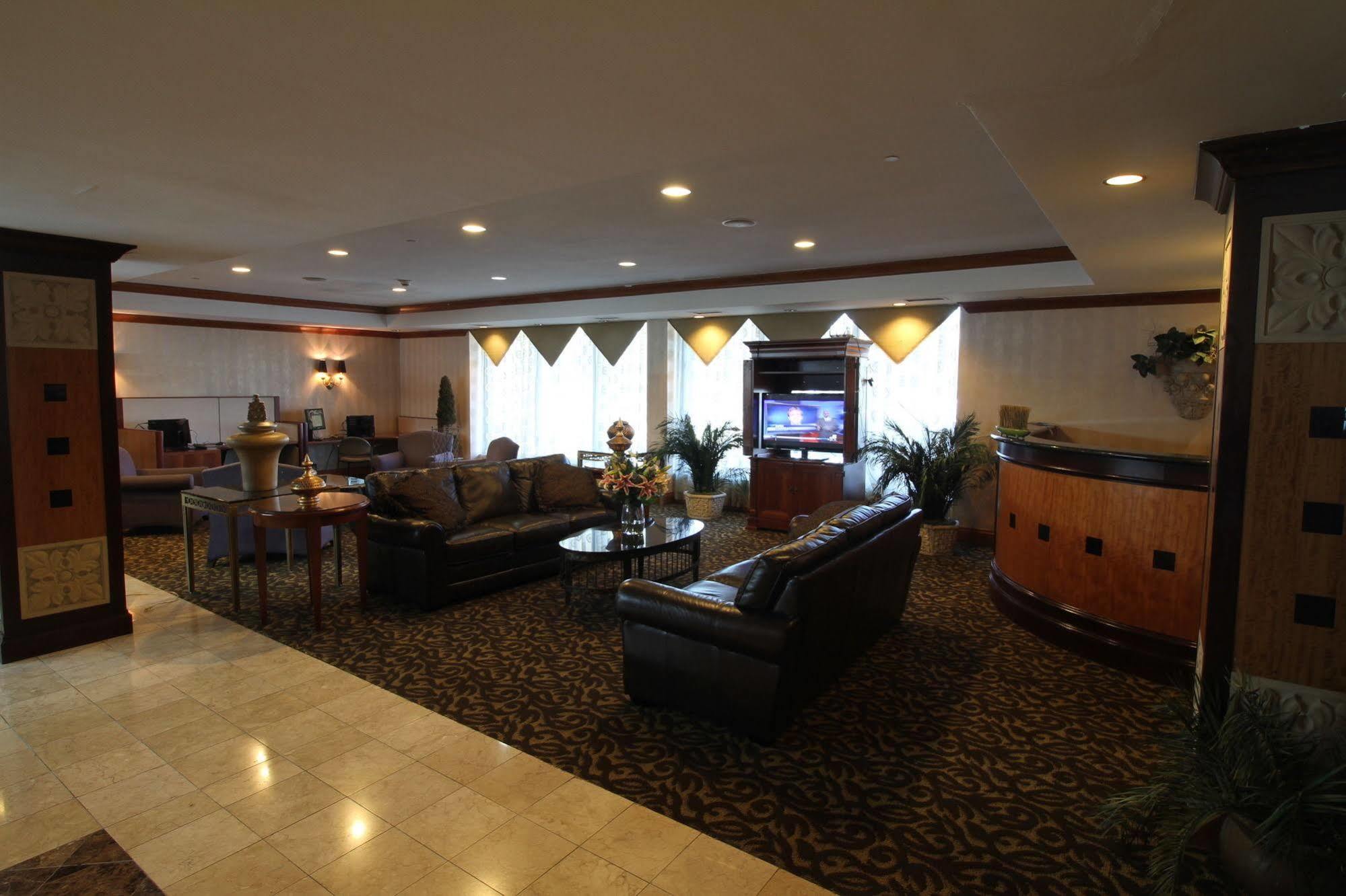Gateway Hotel Dallas Park Central 외부 사진